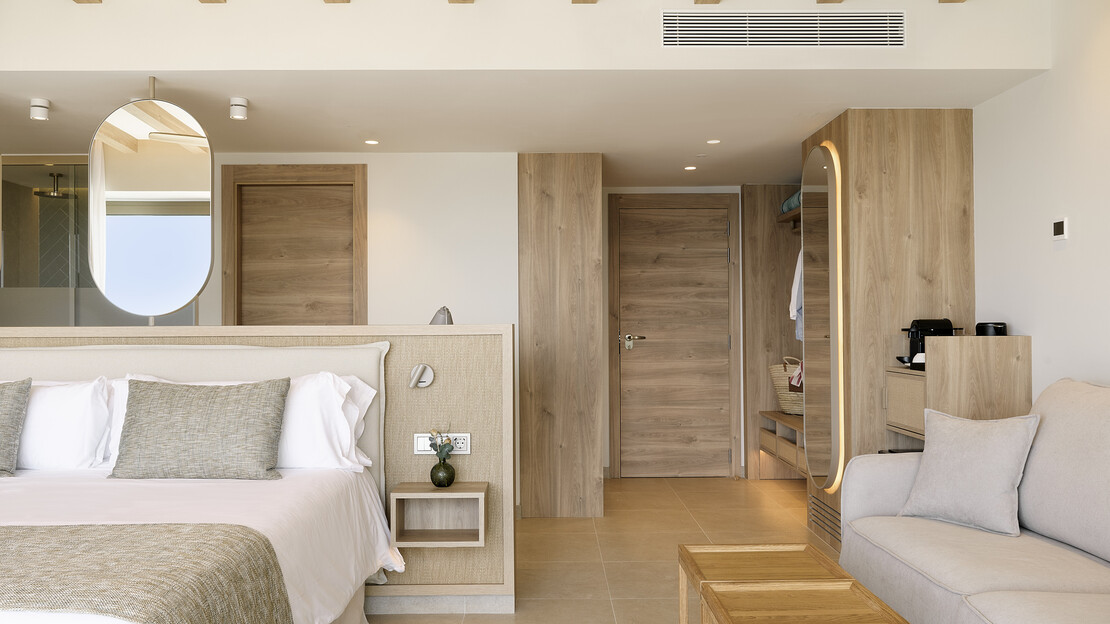 Sea-View Junior Suite